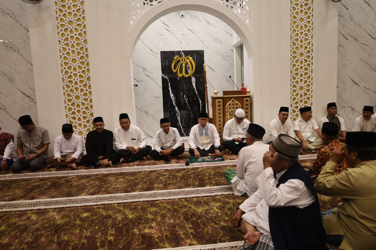 Dandim 0804/Magetan Safari Ramadhan 1446 H Jalin Silaturahmi Di Masjid AR Rahman