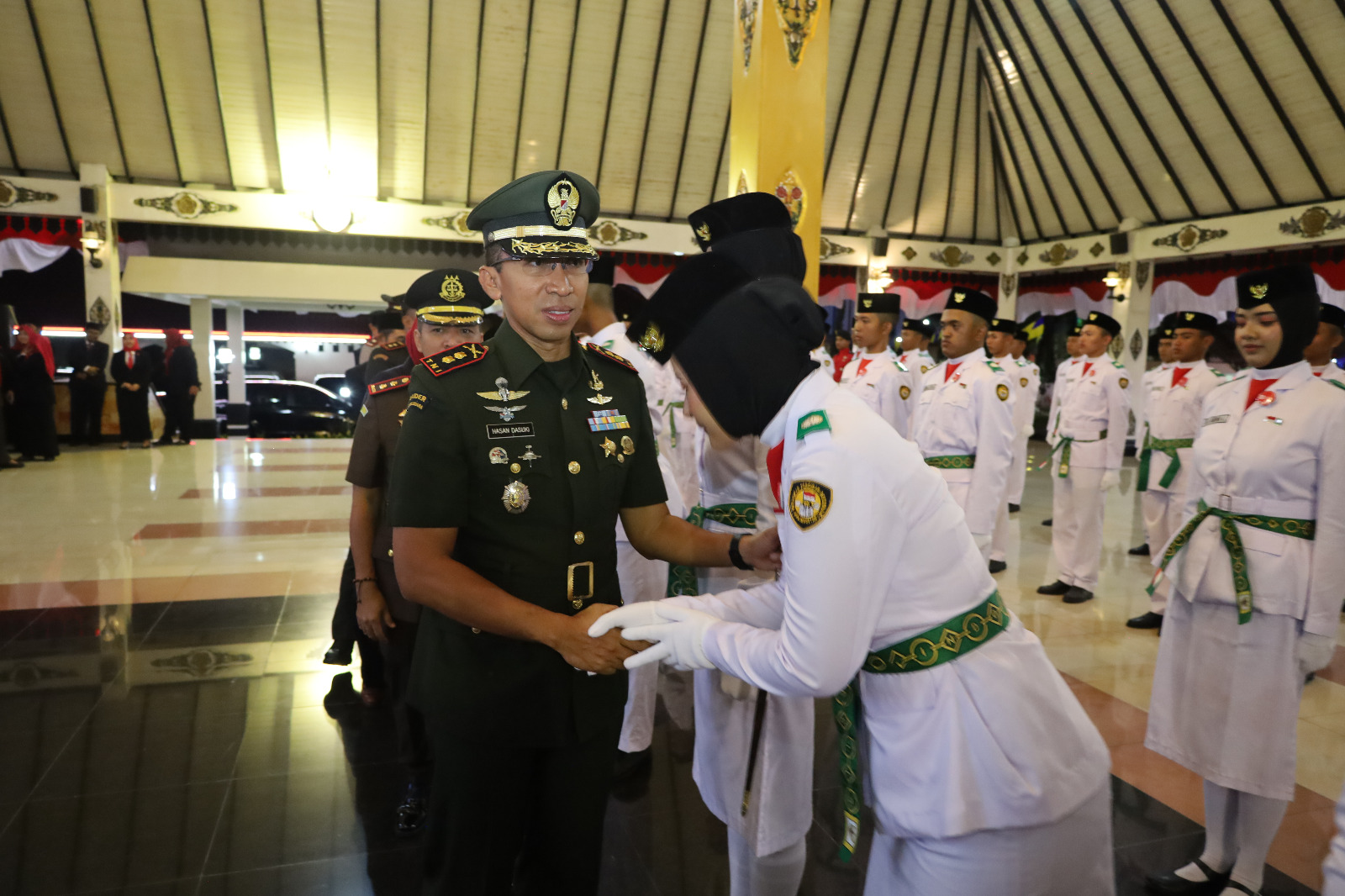 Dandim 0804/Magetan Hadiri Upacara Pengukuhan Paskibraka Tahun 2025