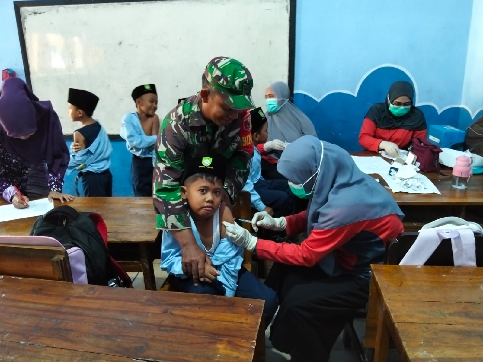 Babinsa Koramil 0804/06 Maospati Dampingi Pelaksanaan Bias