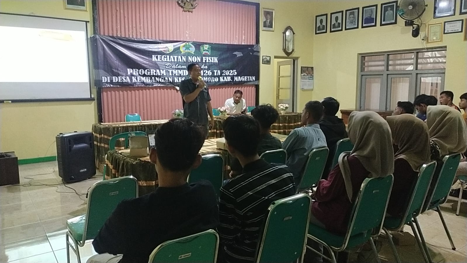 Satgas TMMD ke-126 Kodim 0804/Magetan Gelar Penyuluhan Bahaya Narkoba di Desa Kembangan