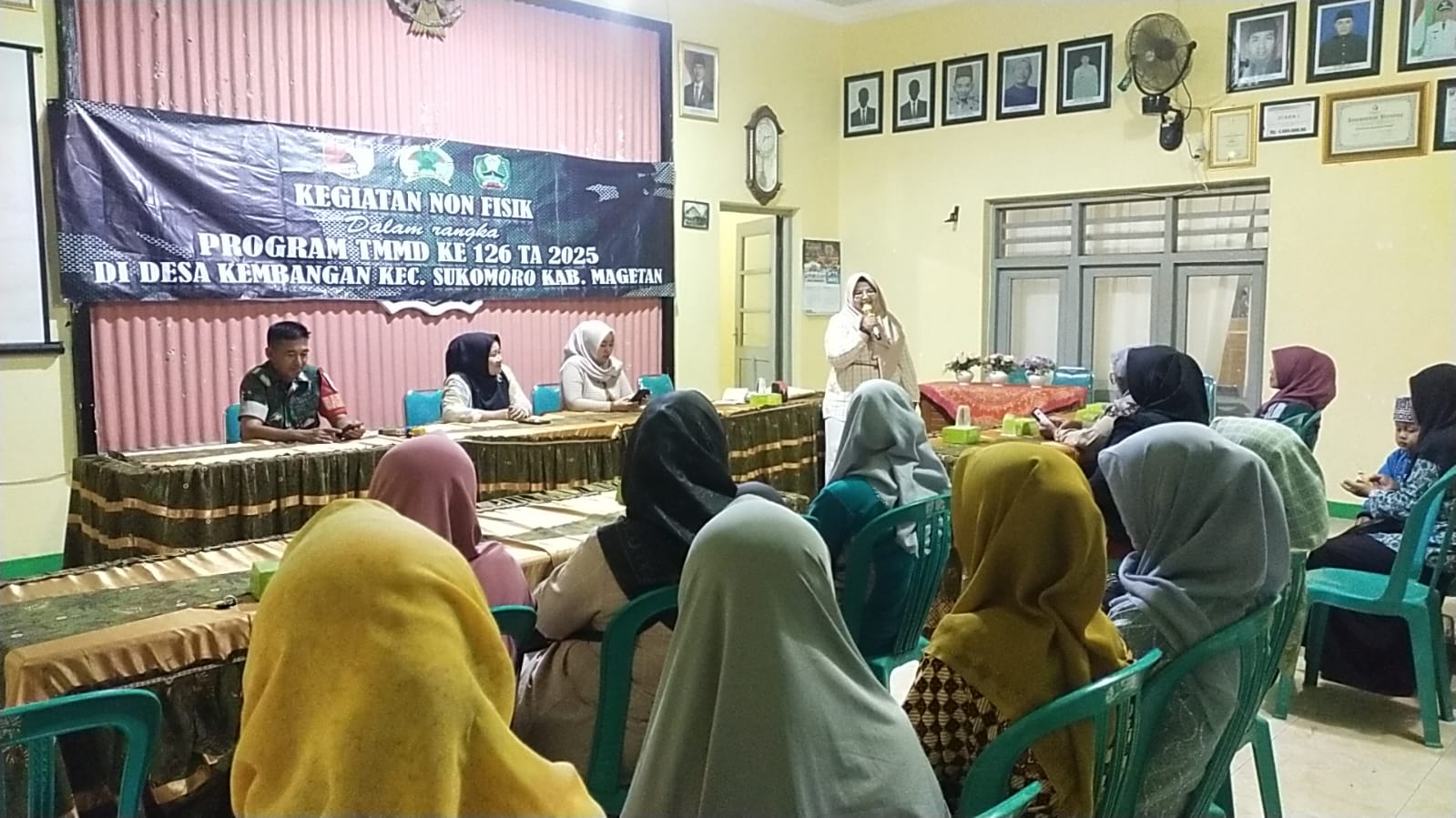 Satgas TMMD ke-126 Kodim 0804/Magetan Gelar Penyuluhan Pemberdayaan Perempuan dan Kesejahteraan Keluarga