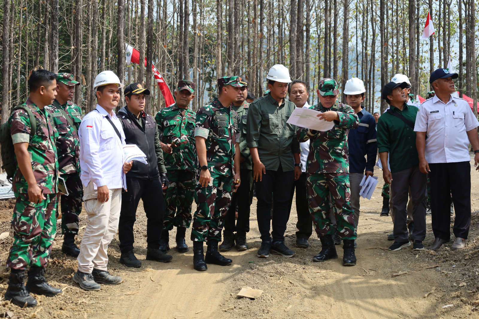Pastikan Pembangunan YTP di Mategal Berjalan Optimal, Dandim 0804/Magetan Dampingi Tim Pengawas Kemhan RI Tinjau Lokasi